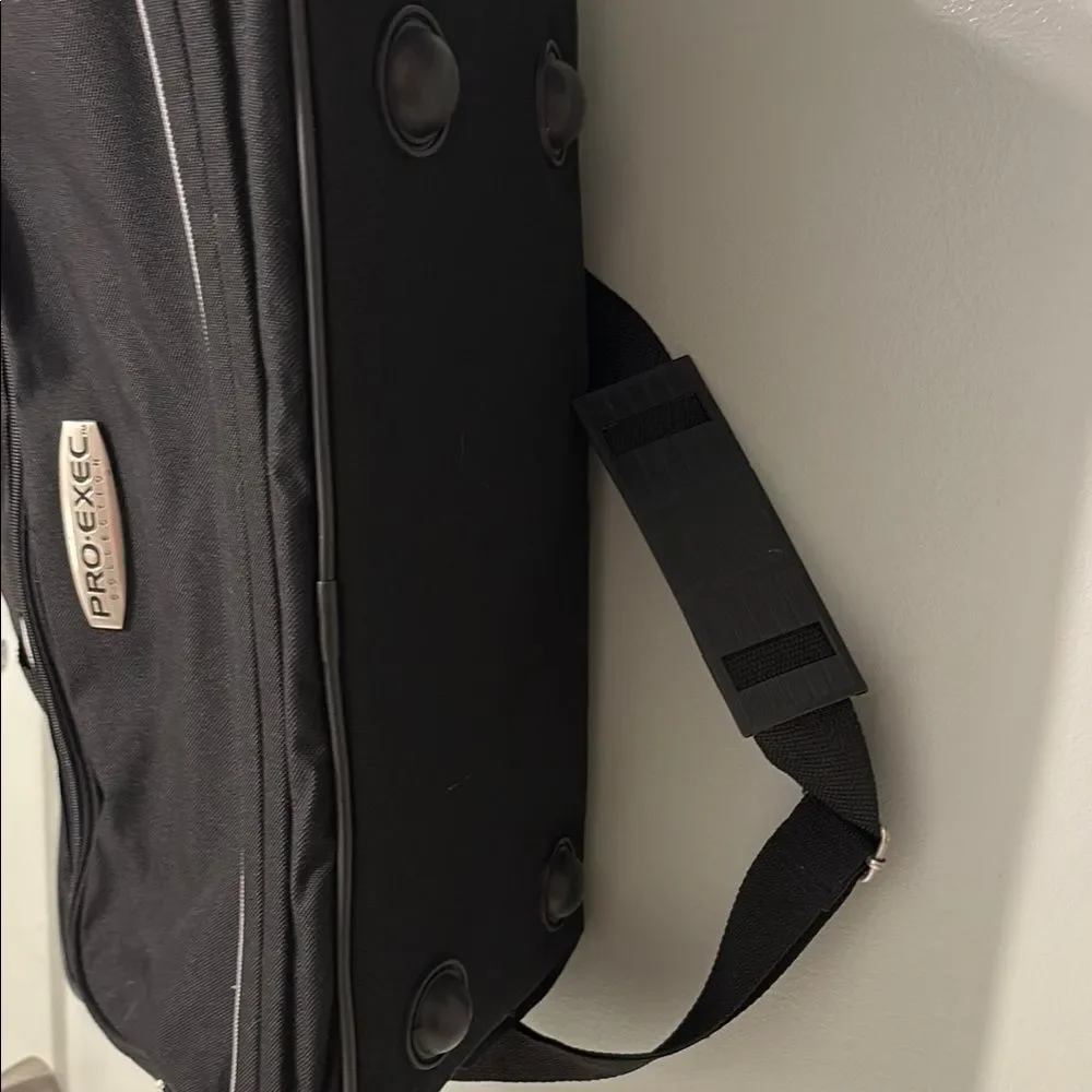 Pro-Exec Black Textured Duffel Bag with Shoulder Strap